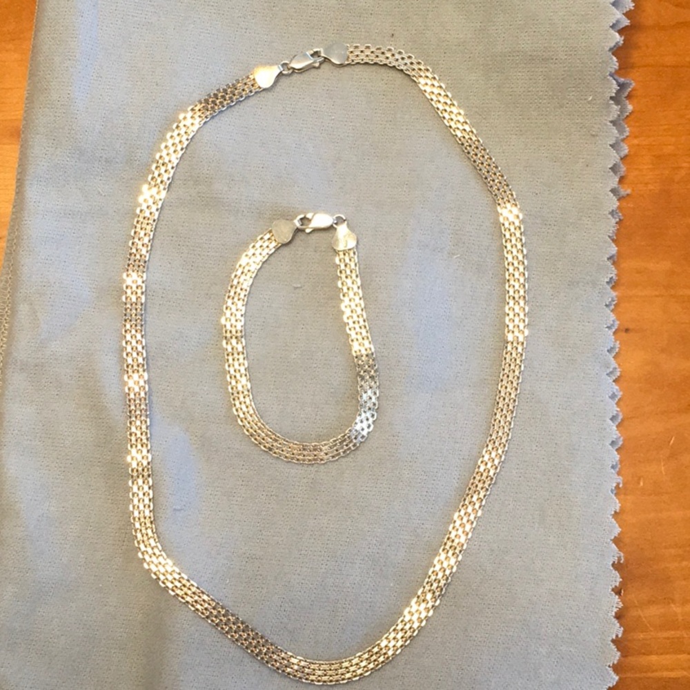 Linked Silver Necklace and Bracelet Set
